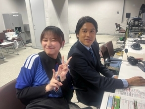 「襟の出方がエグい！」影山優佳、内田篤人との2ショットに「そのファッションなんですか？」「合成の可能性」