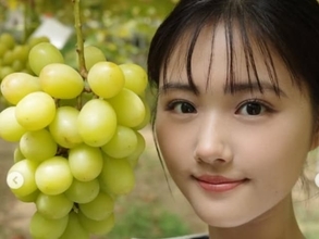 「顔ちっさすぎる」原菜乃華、高知での夏休みショットに「ぶどうと顔の大きさが同じ？！小顔すぎる」反響