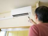 「8月の電気代1万4654円「タイマーだと冷房が弱くなる気がして、朝まで連続運転」63歳男性の夏」の画像1
