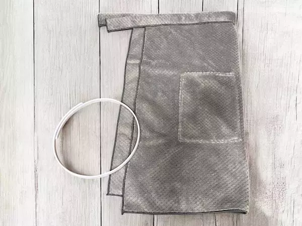 「【スリーコインズ】秒で装着！ まさに“エプロン革命”の「クイックエプロン」」の画像