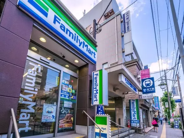 「ネタだよね？」ファミリーマート公式の“こういうのでいいんだよ”投稿に賛否「どうかしてる」「最高」