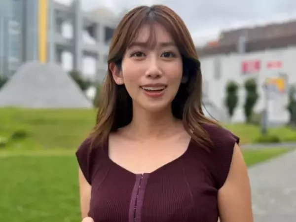 「おへそにキュン」中川安奈、へそチラ見えコーデを披露！ 実妹とのツーショットに「美人姉妹」の声も