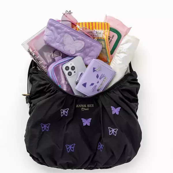 「【付録】ANNA SUI「2wayクロワッサンバッグ」が付いてくる！ 予約必須の『ANNA SUI mini 2wayクロワッサンバッグBOOK』は6月4日発売」の画像