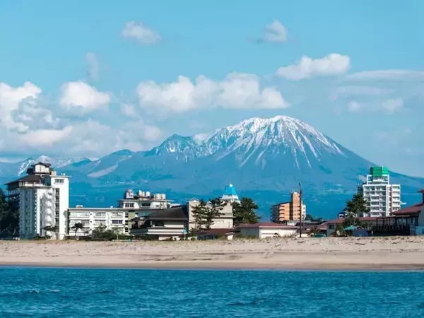 【鳥取県】「潮風を感じながらゆったり」大山の絶景やカニを満喫できる「皆生温泉」の魅力とは？