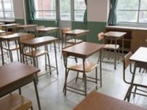 教員の休職増、SNSで加速する現場の孤立…先生が「抱え込まない」ことが、子どもを救う命綱になる