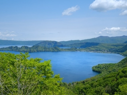 一生に一度は行きたい「秋田県の絶景スポット」ランキング！ 2位「十和田湖」を抑えた1位は？ 【2025年調査】