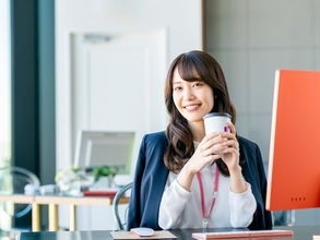 Q. 仕事中、疲れて頭が働かなくなります。おすすめの飲み物はないでしょうか?【管理栄養士が回答】