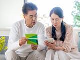 「年金月25万円でも「残るのは2万円程度」60代・節約夫婦の家計」の画像1
