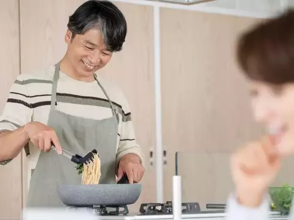 物価高で"外食代"を月2万円削減した57歳男性「夫婦で料理好き。家で飲むのも好きなので」