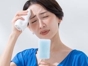 冷たいものを食べて頭がキーン！ アイスクリーム頭痛と「脳卒中」、関連する可能性は？【医師が回答】