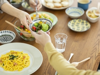 健康によさそうなのに逆効果!? 真面目な人ほど間違いがちな「老化を早める食事」【医師が解説】
