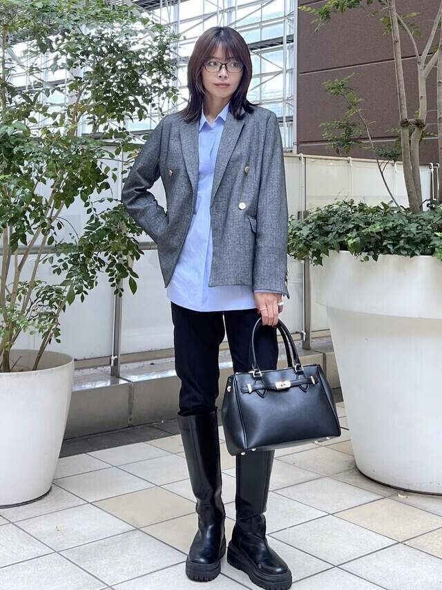 【2026年トレンド予想】流行しそうなファッションアイテムは？大人におすすめの最旬コーデ3選