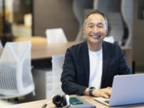 繰り下げ受給したいのですが、繰り下げている期間も給料が月51万円以上だと支給停止になりますか？