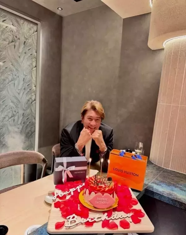 川崎麻世、1か月遅れの誕生日サプライズに驚き「俺3/1が誕生日だよ」