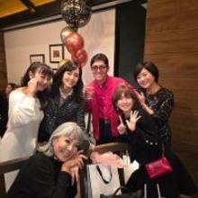 早見優「同期仲間」薬丸裕英の還暦パーティに参加「16歳からのお付き合い。45年のお付き合い」