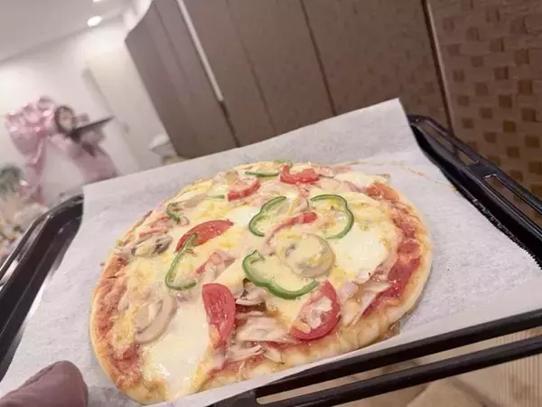 辻希美、手作りピザにハマり毎日焼いていることを報告「食べ応えあって最高」