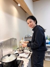 藤あや子、公演後に楽屋で作った料理を公開「バランス良い食事は公演中に必須なのです」