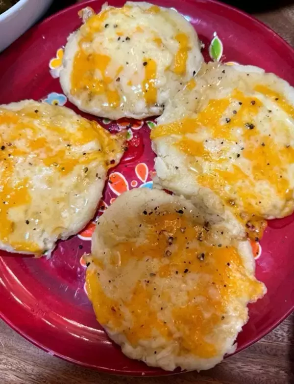 北斗晶、豆腐と米粉で作ったフォカッチャを披露「約10分にしては上出来」