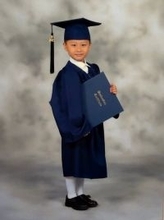 小原正子、長男と次男の卒園写真を公開「今年のこうめちゃんの写真も楽しみです」