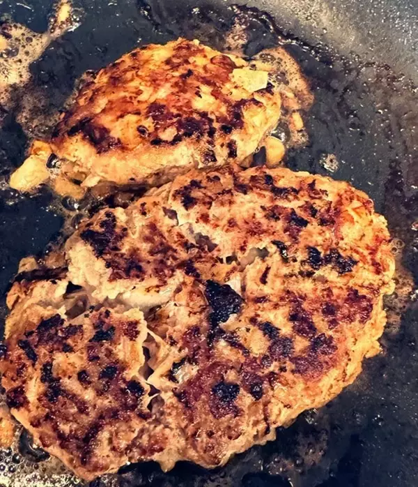 「高橋真麻、夫から大好評だった手作りハンバーグを公開「わたしも美味しい！と思いました」」の画像