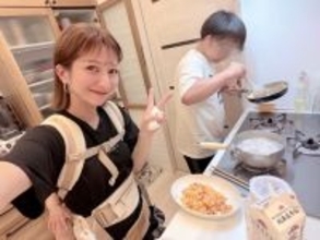 辻希美、夕食作りを手伝う次男の姿を公開「ソラは料理男子です」