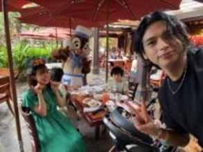 川崎希、家族全員で3万円超えのアウラニ・ディズニーでの朝食「なかなか高級な朝食です」