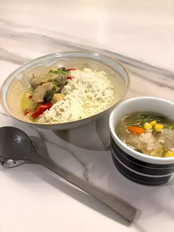 藤あや子、成城石井のグリーンカレーを絶賛「レストランみたいな味わい」