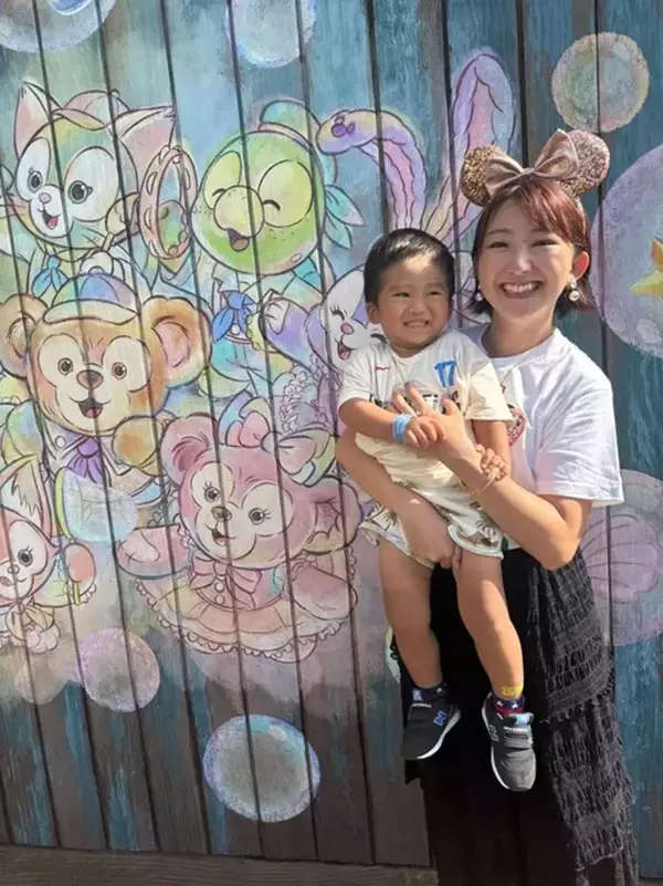 尻無浜冴美、2歳児の息子を連れて楽しんだTDS「子どもファーストで無理なくのんびり」