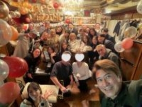 川崎麻世、親友カップルの入籍を祝福「涙あり笑いありの手作りのあたたかいパーティに」