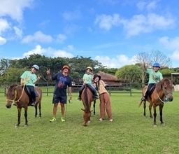 小原正子、乗馬体験をした子ども達の様子を明かす「見てるだけで幸せな気持ちになりました」