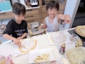 辻希美、三男らとのクレープ作りを報告「平和で楽しい一日でした」