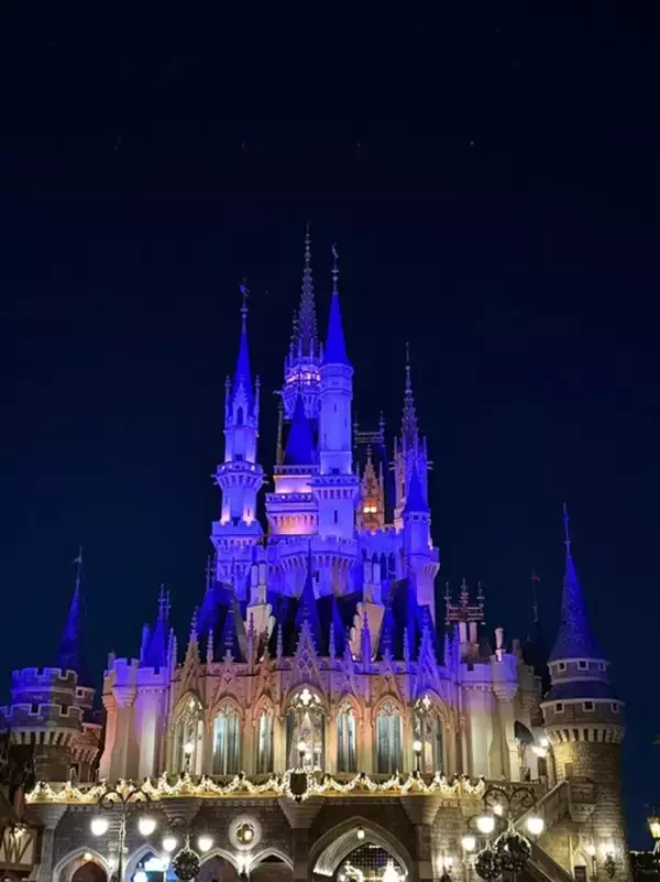 小倉優子、大人が1人でも大丈夫だった息子らとのTDL「みんな成長したなぁ」