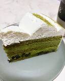 「藤あや子『HARBS』で購入したケーキを絶賛「濃厚だけど軽いしシフォン生地なので食べやすい」」の画像1