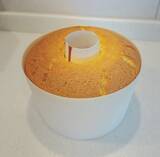 「小倉優子、花割れしないシフォンケーキを公開「美味しそう」「綺麗」の声」の画像1