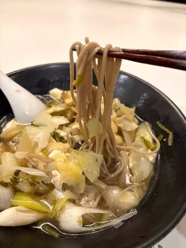 藤あや子、スーパーで即購入したそばを絶賛「ツルツルっと喉ごしが良くて美味しい」