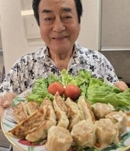 高橋英樹、豪華な中華と和食の夕食メニューを報告「身がたっぷりで大変！ 美味しかったです」
