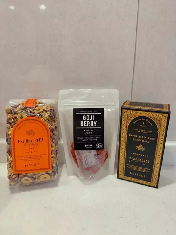 小倉優子、コレド日本橋で購入した品を紹介「内側から元気になりたい」