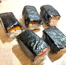 藤あや子、手作りスパムむすびを先輩に差し入れ「喜んでもらえました」
