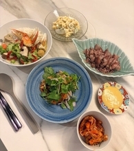 藤あや子、具沢山のカレーやホタルイカを公開「彩も鮮やかで食欲そそりまーす」