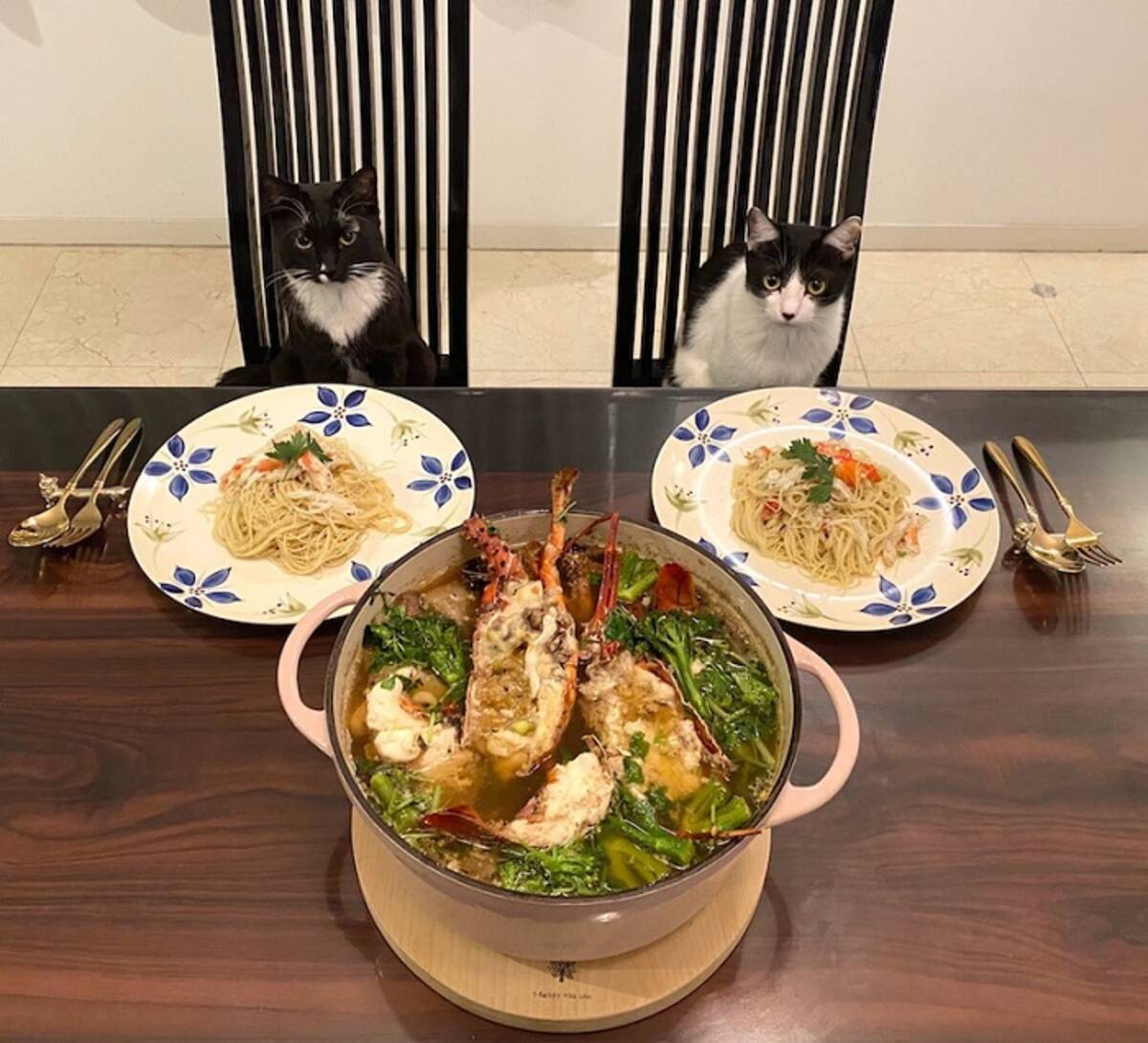 藤あや子 ご近所から貰った伊勢海老で豪華な夕食 最高に美味しい 2021年1月7日 エキサイトニュース