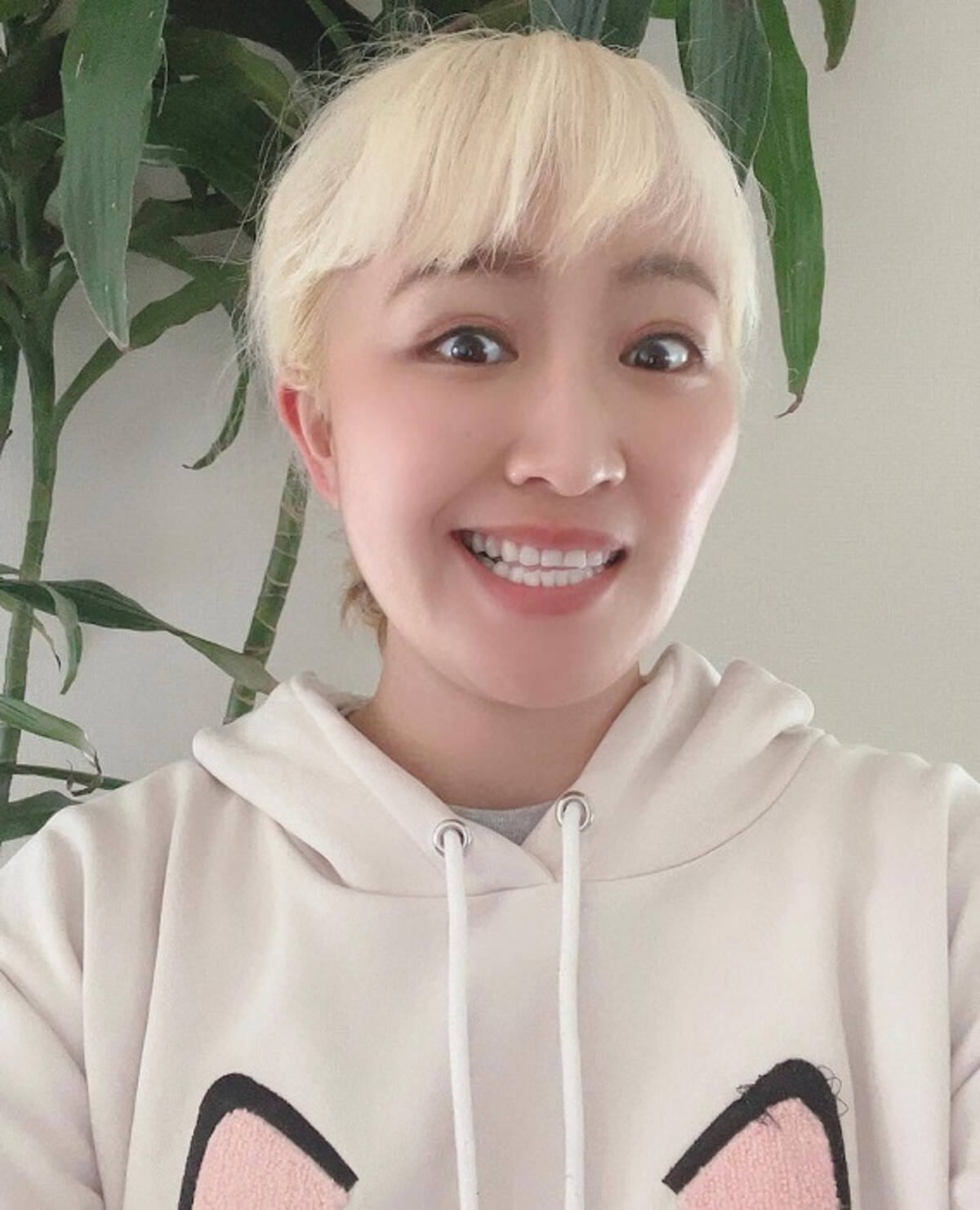 丸山桂里奈 大人になり初めて抜歯を経験した結果 ほっぺが痩せました 21年5月4日 エキサイトニュース