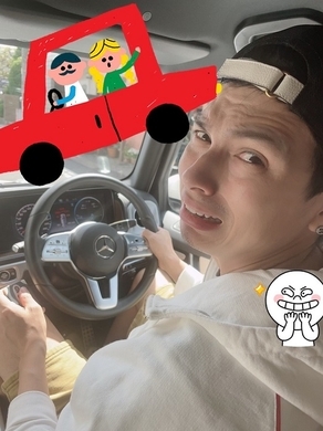 バットマンの車みたい ももえりの愛車 ベンツslrマクラーレン に読者もため息 12年10月15日 エキサイトニュース