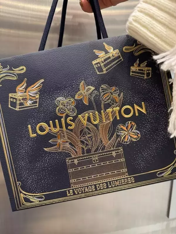 堀ちえみ、夫への誕プレ探しで苦戦するもヴィトンで発見「コレだ！！！」