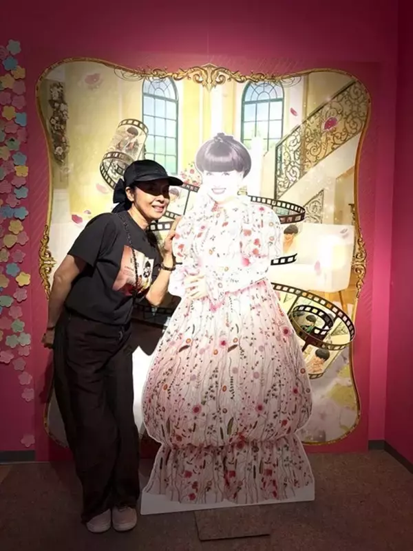 藤あや子『徹子の部屋 50周年展』を訪れ絶賛「見応えのある素敵な展示会でした」