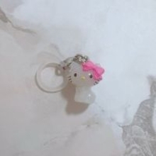 「入手困難？！」娘が並んでゲットしたカプセルトイの品を紹介「つけるだけでめちゃ可愛くなる」