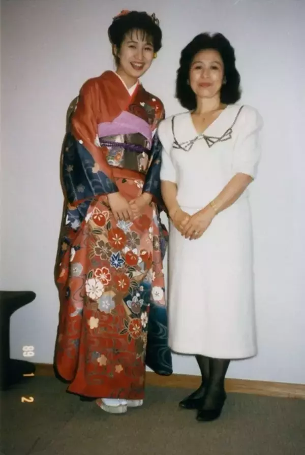 森口博子、成人式の写真を公開し母へ感謝「本当に本当に感謝です」