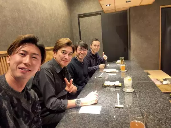 川崎麻世、友人が1年前から予約した寿司屋で誕生日祝い「唸るくらいの美味さでした」