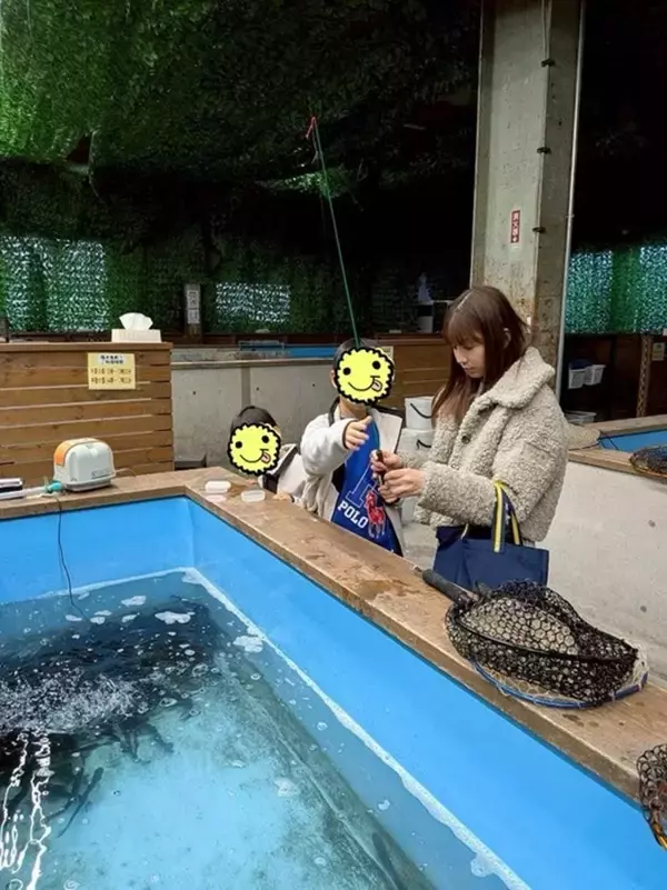 小倉優子、子ども達や30年来の幼馴染と訪れた施設で満喫「子ども達、大はしゃぎ」