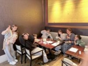 辻希美、家族全員揃って旅行へ出かけたことを報告「7人家族の荷物が半端ない笑」