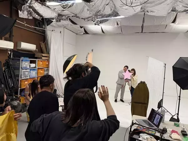 北斗晶、孫が撮影現場を訪問したことを報告「じーちゃんとばーちゃんはニコニコ」